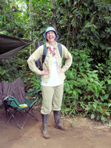 Kam-macaw-claylick_Peru